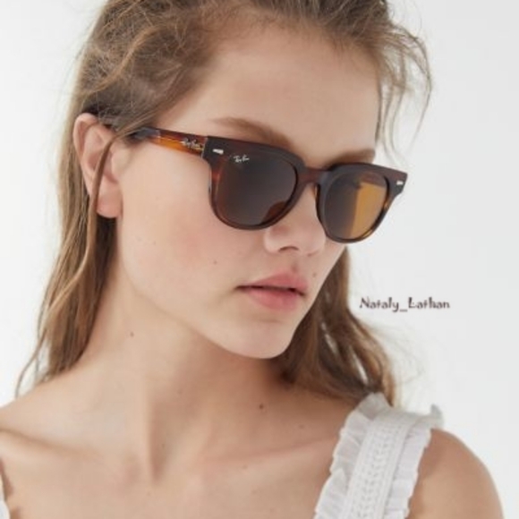 RayBan (Store Display) Wayfarer Brown Tortoise RB2140 main image 11